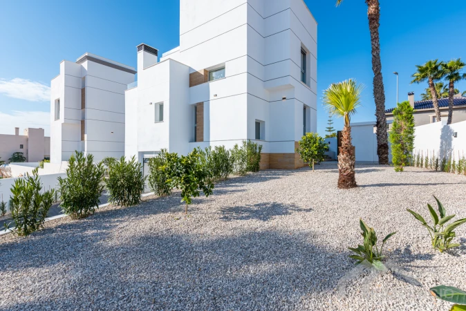 property-2004-60072-pic.webp