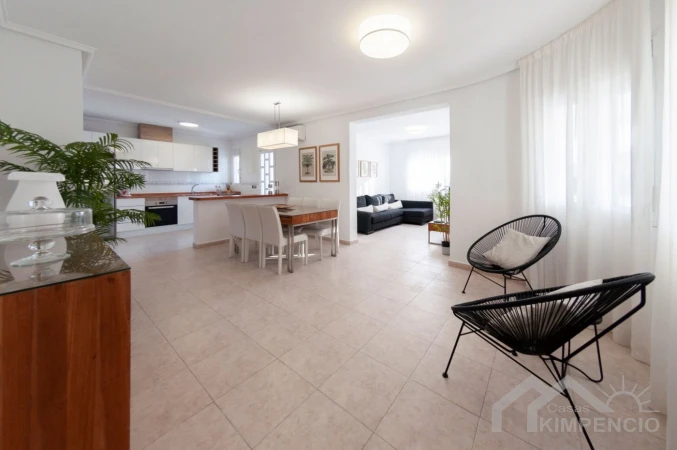 property-2005-4-pic.webp