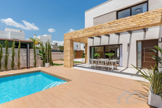 property-2006-3-pic.webp