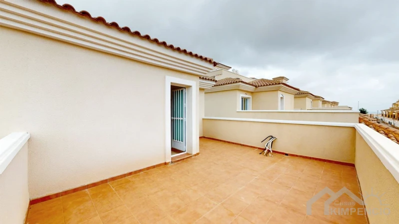 property-2010-24-pic.webp