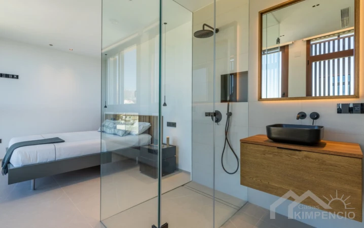property-2065-60552-pic.webp