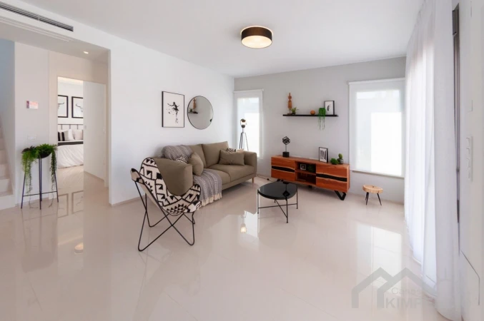 property-2080-3-pic.webp