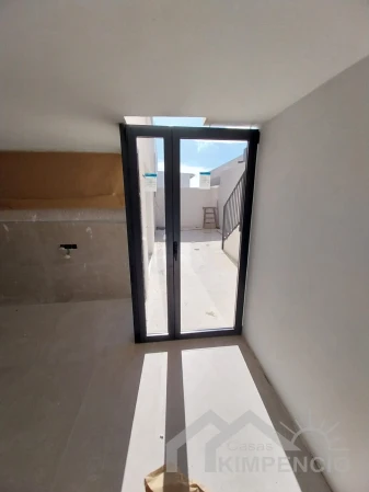 property-209-104147-pic.webp