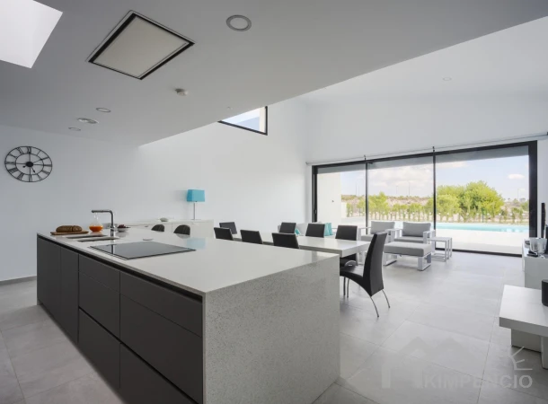 property-2094-14-pic.webp