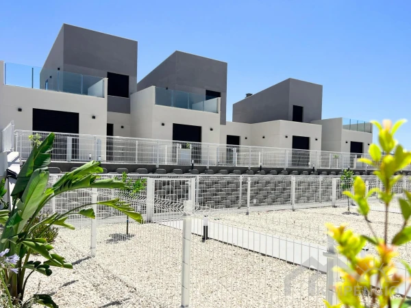 property-2097-9-pic.webp