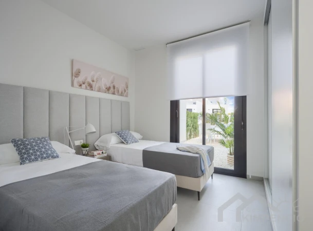 property-2098-13-pic.webp