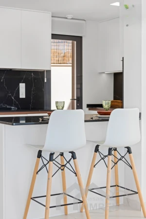 property-2125-93765-pic.webp