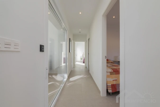 property-2130-30-pic.webp