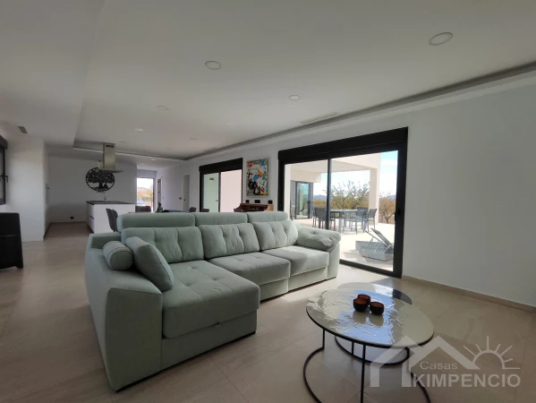 property-2136-75408-pic.webp