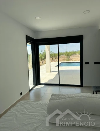 property-2152-3-pic.webp