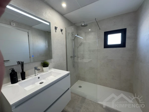 property-2173-115209-pic.webp
