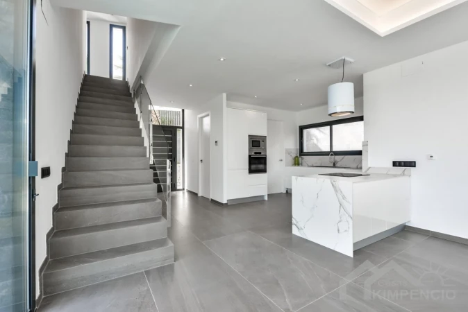 property-228-18-pic.webp