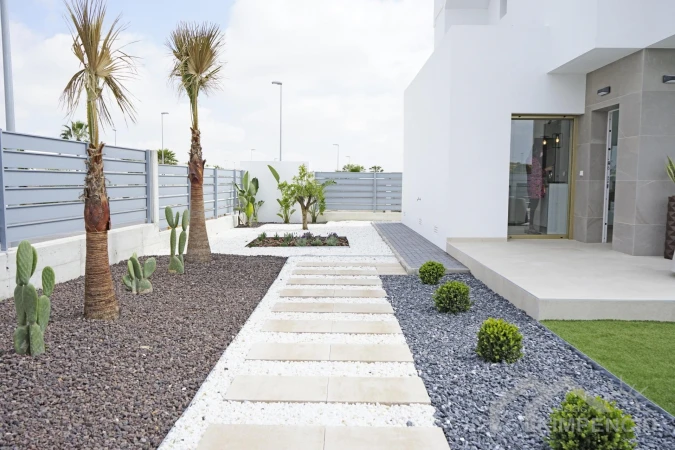 property-2333-5-pic.webp