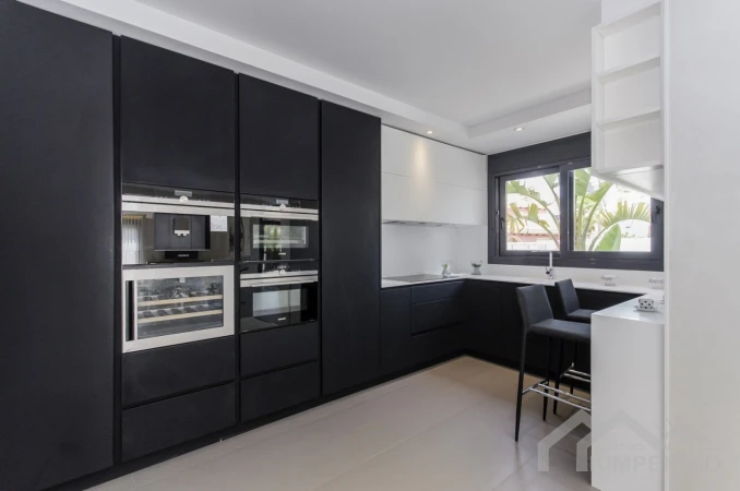 property-235-42-pic.webp