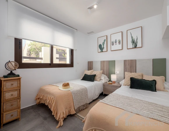 property-2390-2-pic.webp