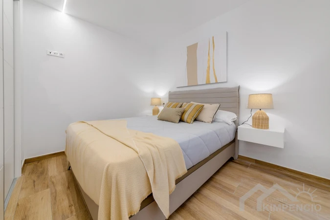 property-2405-2-pic.webp