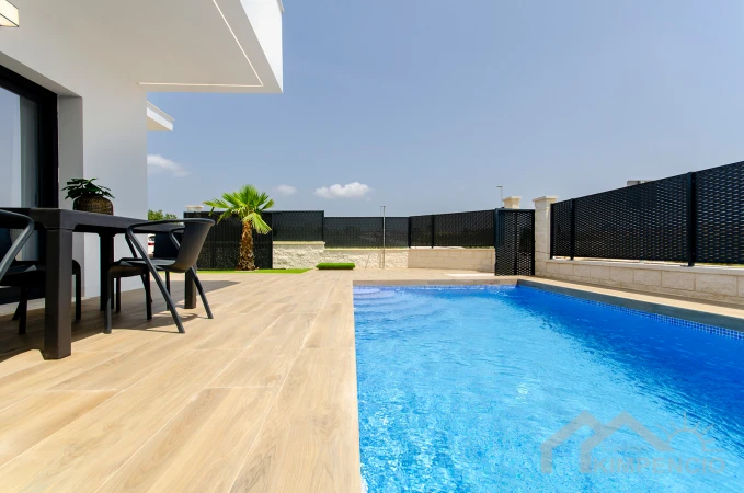 property-2471-15-pic.webp