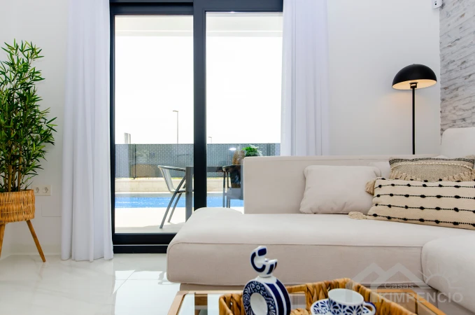 property-2471-67-pic.webp
