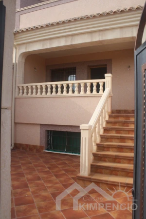 property-250-2-pic.webp