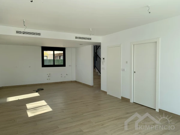 property-2501-10-pic.webp