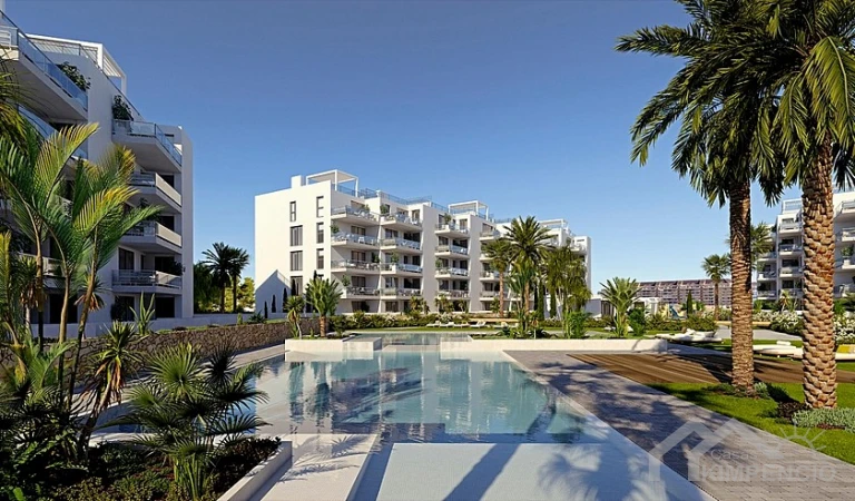 Gelijkvloers appartement met tuin - F1
