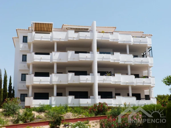 Stijlvol penthouse te koop in Lomas de Campoamor