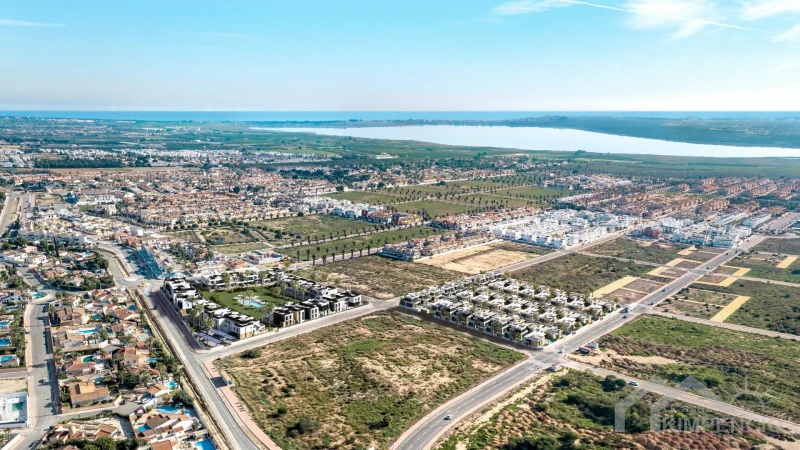 Lo Marabú: Gelijkvloerse bungalow op topligging