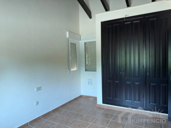 property-299-117917-pic.webp