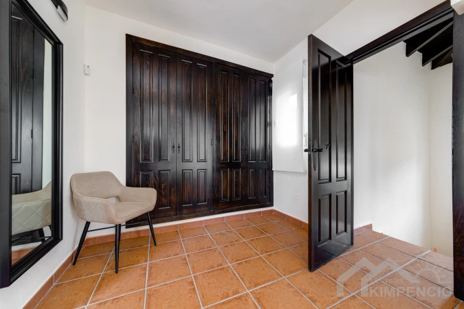 property-3037-83-pic.webp