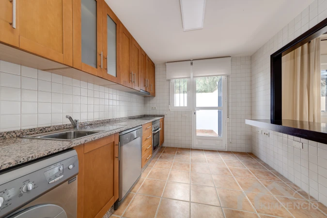 property-3041-118-pic.webp