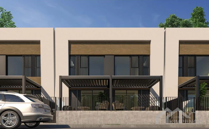Geschakelde woningen in Dolores vanaf €259.000