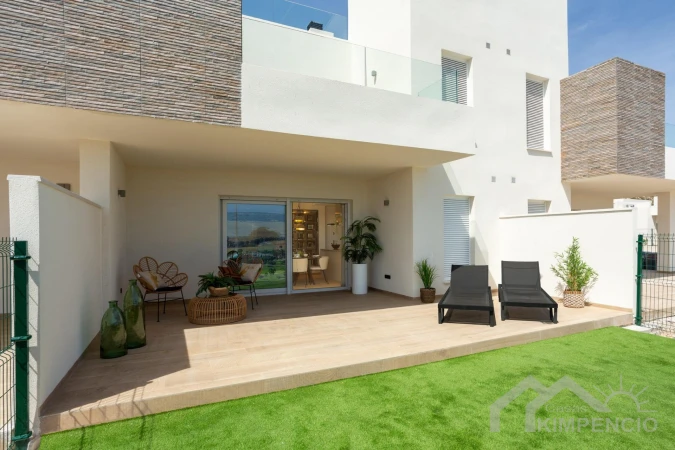 Stijlvolle gelijkvloerse bungalow met tuin