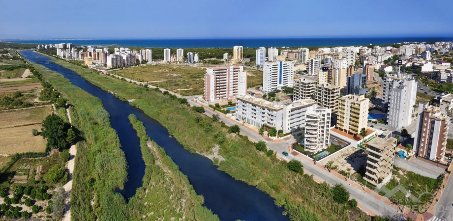 Penthouse met uitzicht op de rivier van Guardamar