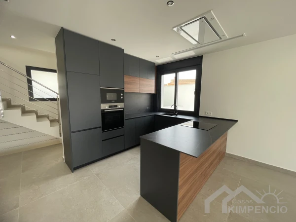 property-3714-112520-pic.webp