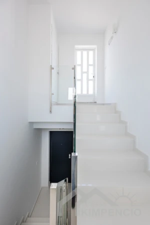 property-3719-48-pic.webp