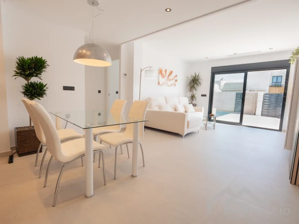 property-3742-113448-pic.webp