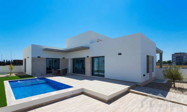 Luxe 3-slpk villa’s Daya Nueva in Nueva Daya