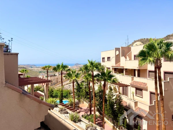 Gerenoveerd penthouse met solarium  Collado Bajo