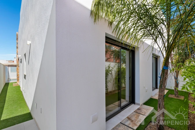 property-4235-4-pic.webp