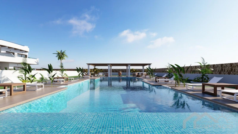 Villa met riant perceel in Los Alcazares op golf