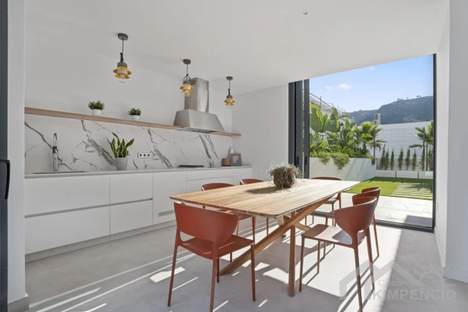 Foto 2 van Luxe villa met zwembad Rincón De Loix Benidorm