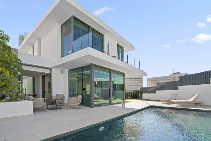 Foto van Luxe villa met zwembad Rincón De Loix Benidorm