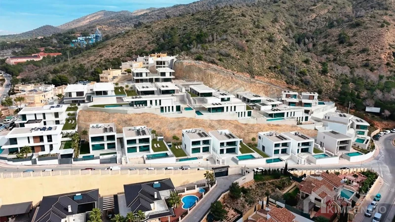 Foto 3 van Luxe villa met zwembad Rincón De Loix Benidorm