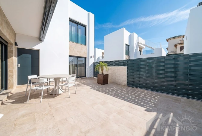 Foto 4 van Vrijstande villa Lo Marubo