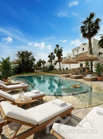 Foto van Penthouse met solarium en jacuzzi Estepona