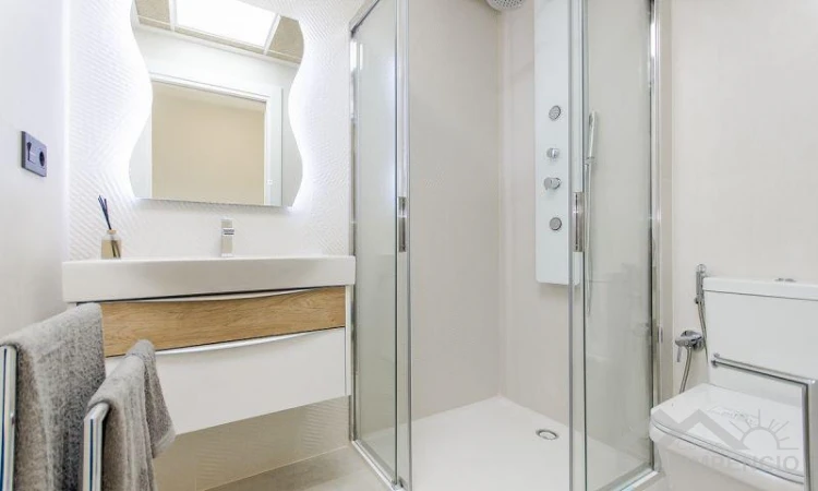 property-6-6-pic.webp