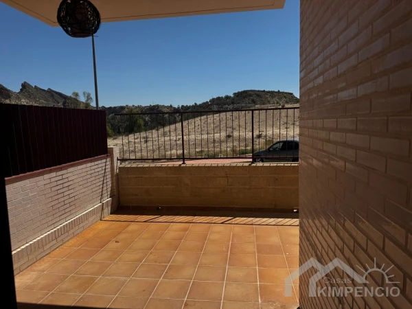 property-606-108012-pic.webp