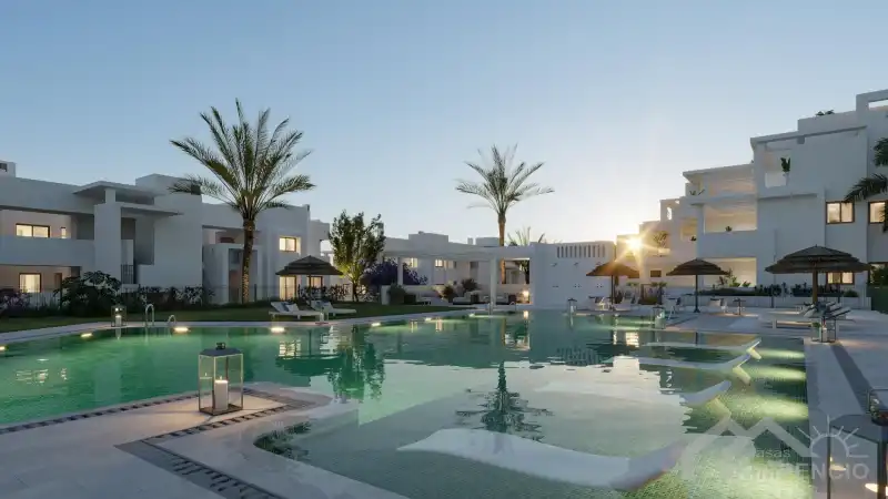 Foto 3 van Penthouse met 170 m² buitenruimte in Estepona