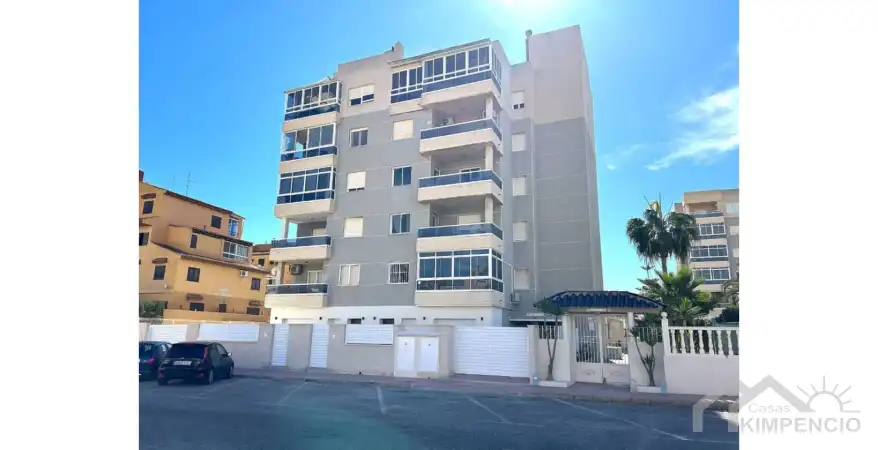 Foto van Herverkoop gelijkvloers appartement in Torrevieja