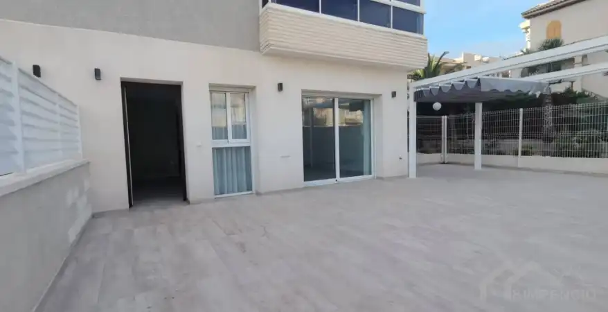 Foto 3 van Herverkoop gelijkvloers appartement in Torrevieja